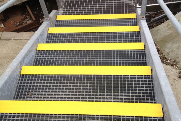revetement-escalier-antichute